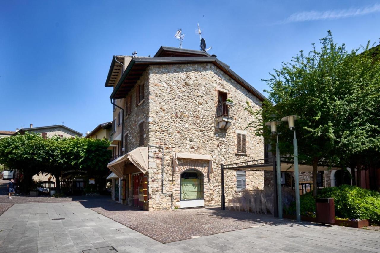 Porto Valentino 2 Sirmione Exterior foto