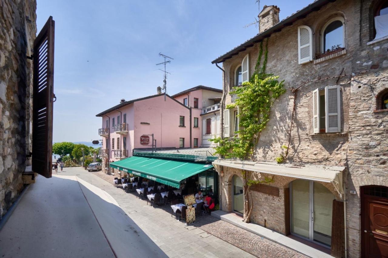 Porto Valentino 2 Sirmione Exterior foto